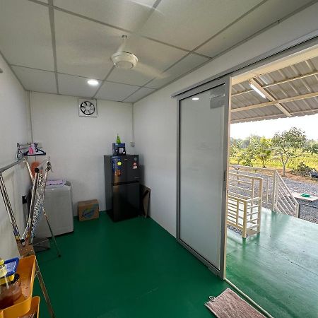 Homestay Denai Harummanis S4 Simpang Empat  المظهر الخارجي الصورة